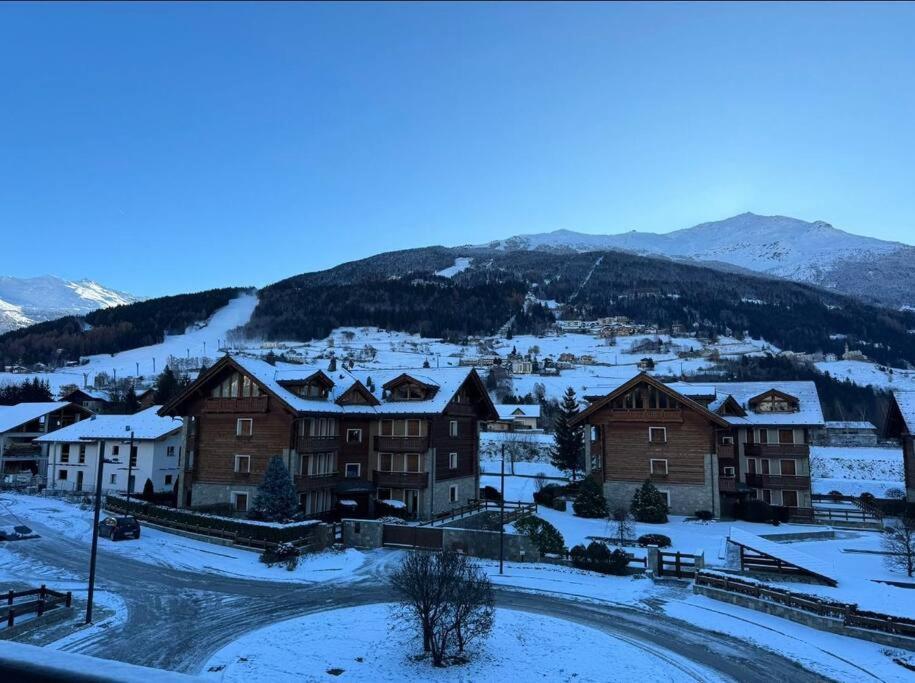Appartamento Incantevole Con Box E Ski Room, Wi-Fi, Bormio Exteriör bild