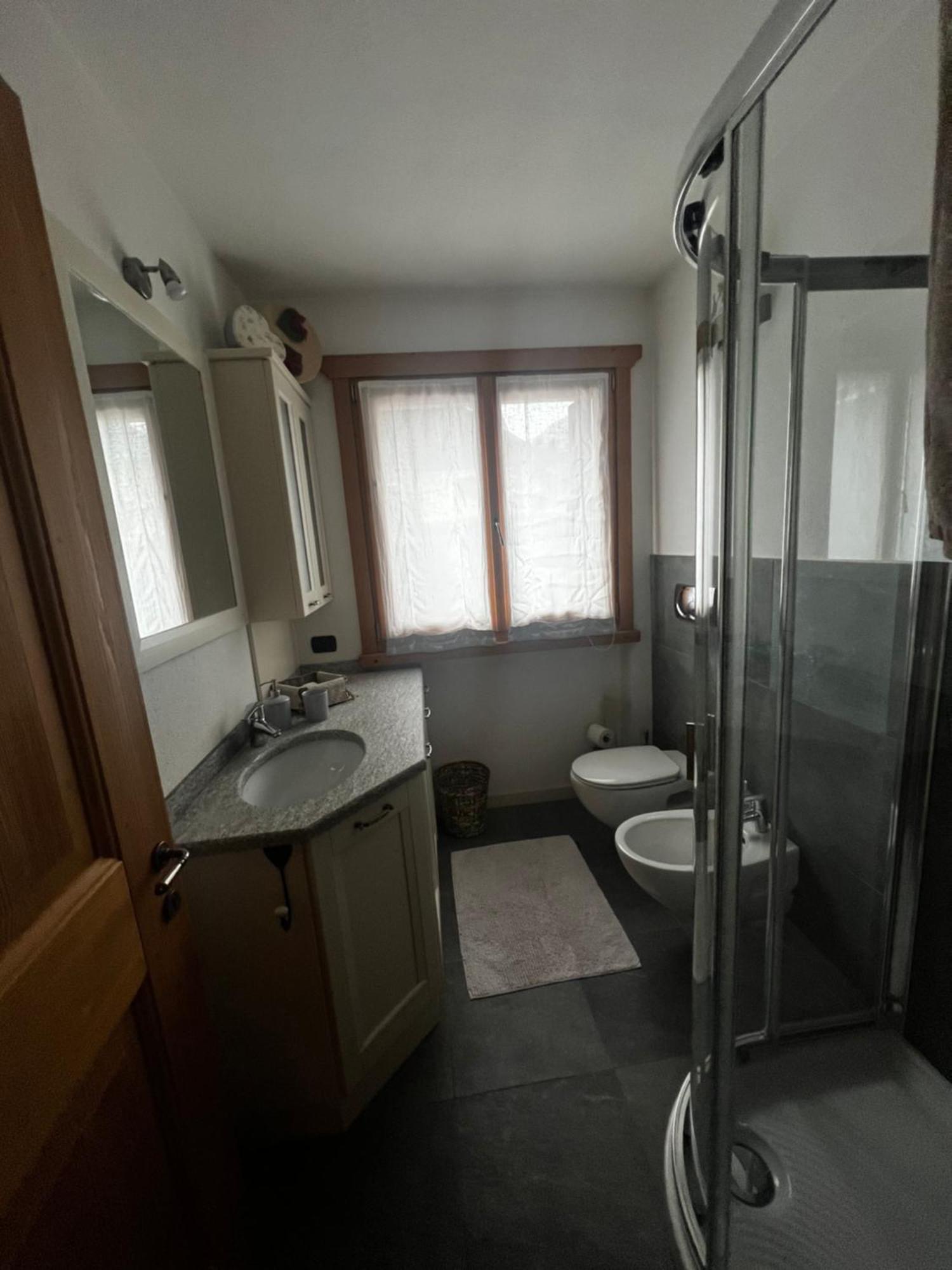 Appartamento Incantevole Con Box E Ski Room, Wi-Fi, Bormio Exteriör bild